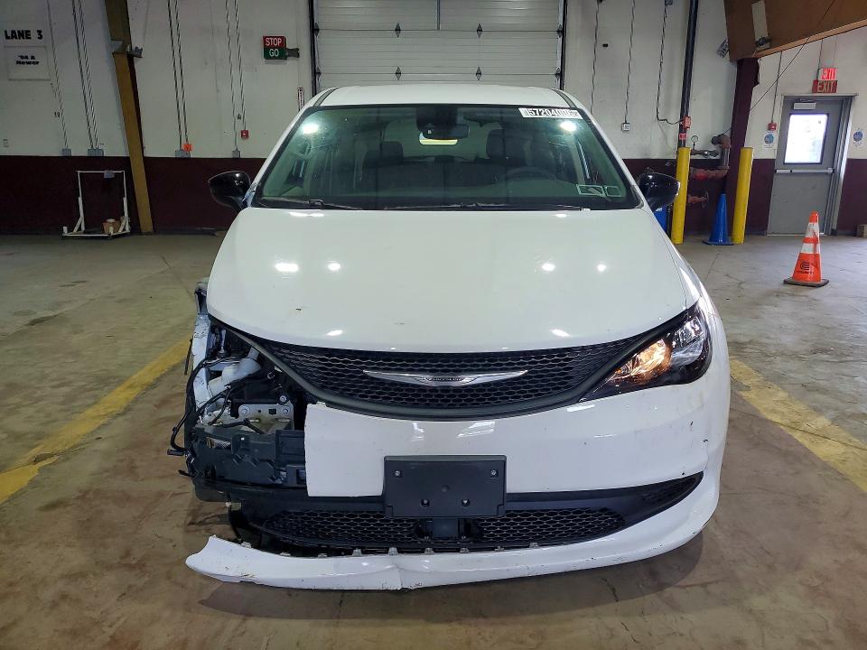 2024 Chrysler Voyager მანქანა იყიდება აუქციონზე, vin: 2C4RC1CG6RR195263, აუქციონის ნომერი: 57204006