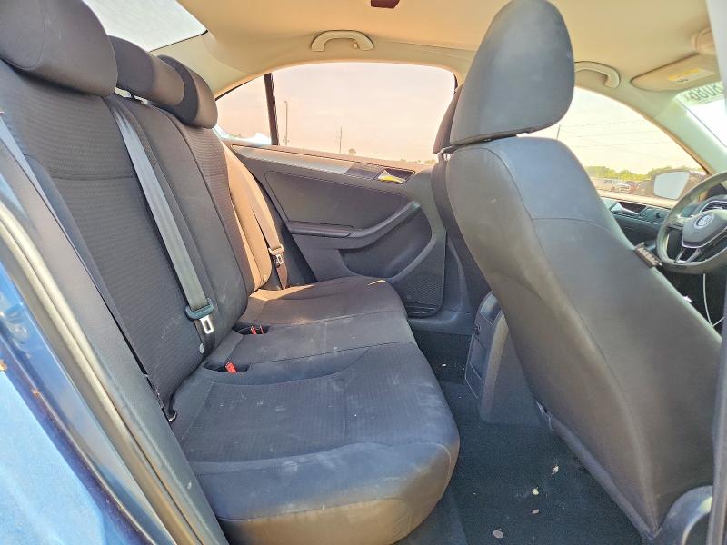 58478086 :رقم المزاد ، 3VWD17AJ8FM297164 vin ، 2015 Volkswagen Jetta مزاد بيع