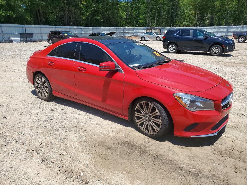 59286376 :رقم المزاد ، WDDSJ4EB3JN684138 vin ، 2018 Mercedes-benz Cla مزاد بيع