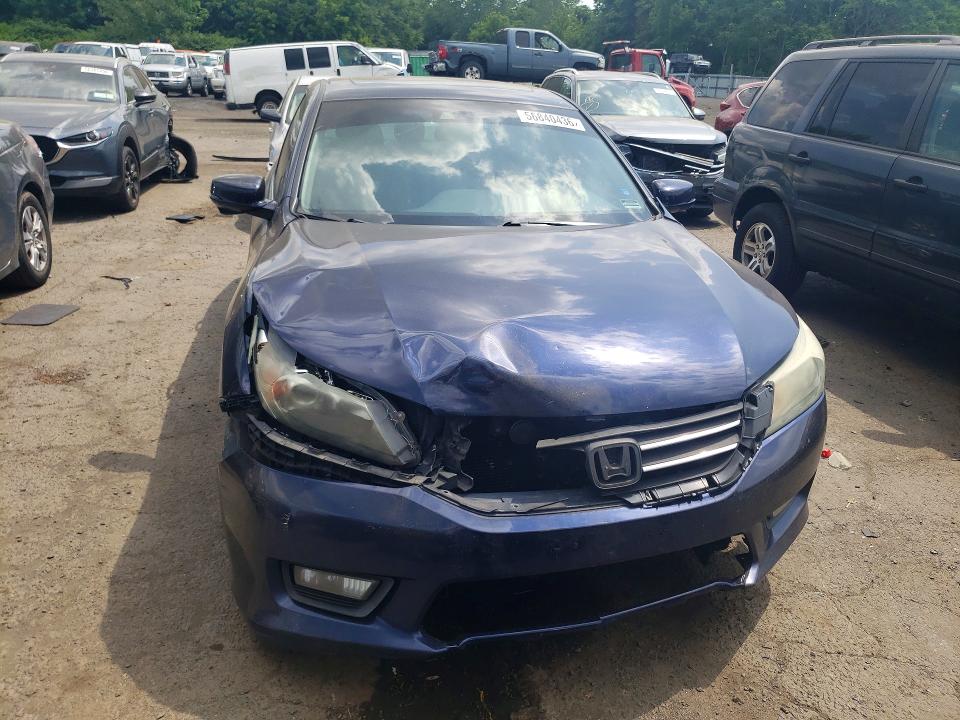56840436 :رقم المزاد ، 1HGCR2F84FA050495 vin ، 2015 Honda Accord مزاد بيع