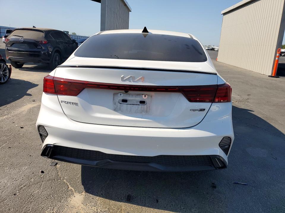 2023 Kia Forte მანქანა იყიდება აუქციონზე, vin: 3KPF54AD1PE615078, აუქციონის ნომერი: 95588635
