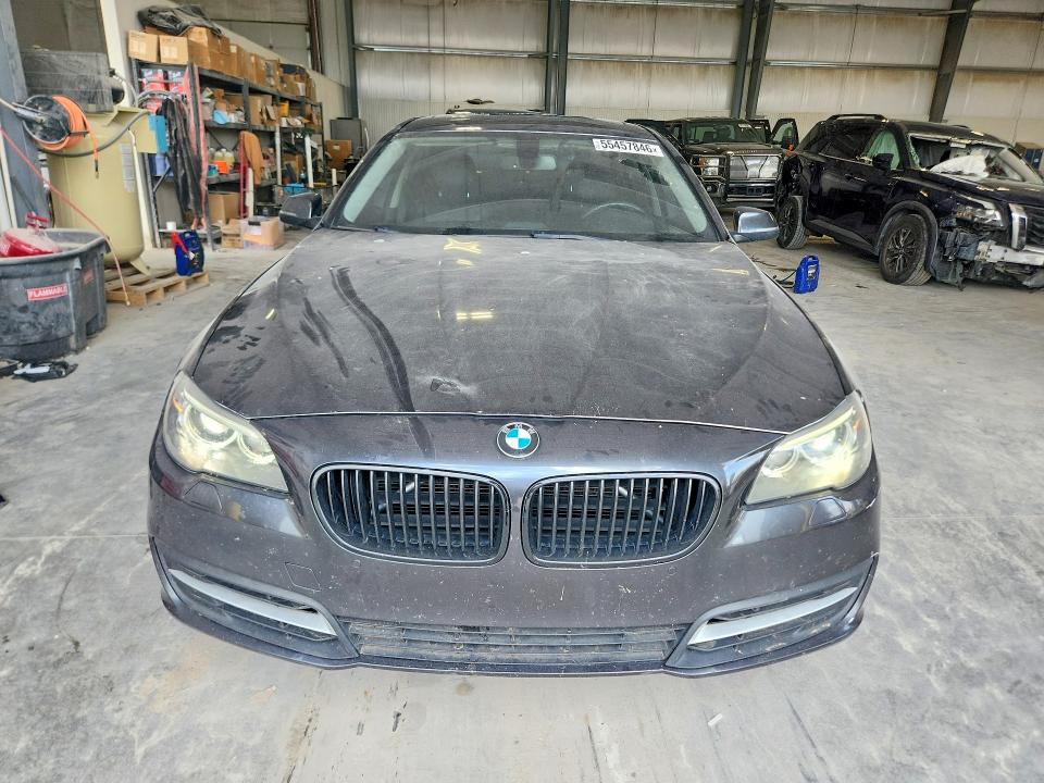 55457846 :رقم المزاد ، WBA5B1C51ED477661 vin ، 2014 Bmw 535 مزاد بيع