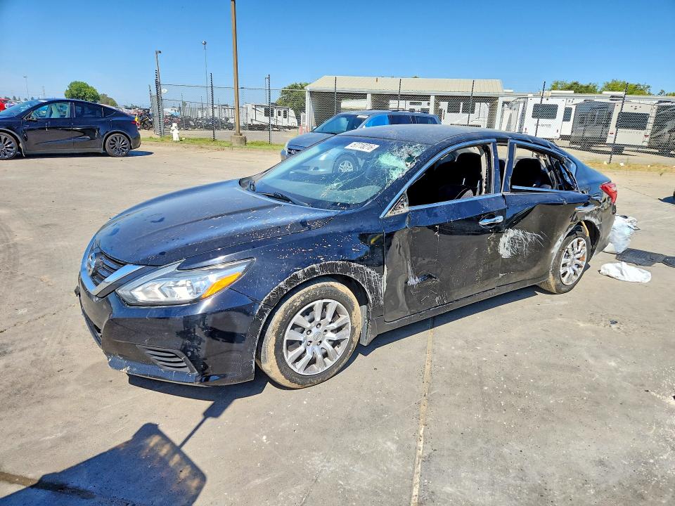 Auction sale of the 2017 Nissan Altima, vin: 1N4AL3AP8HC297897, lot number: 57718216