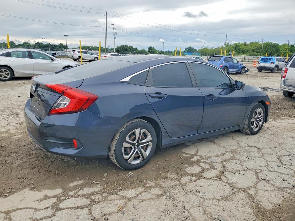 Продаж на аукціоні авто 2018 Honda Civic, vin: 2HGFC2F57JH548527, номер лоту: 57994736