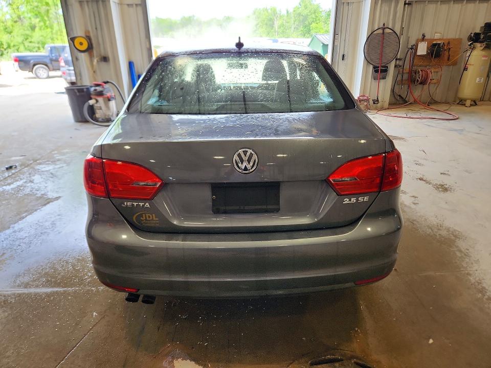 56053766 :رقم المزاد ، 3VWDP7AJ6CM310729 vin ، 2012 Volkswagen Jetta مزاد بيع