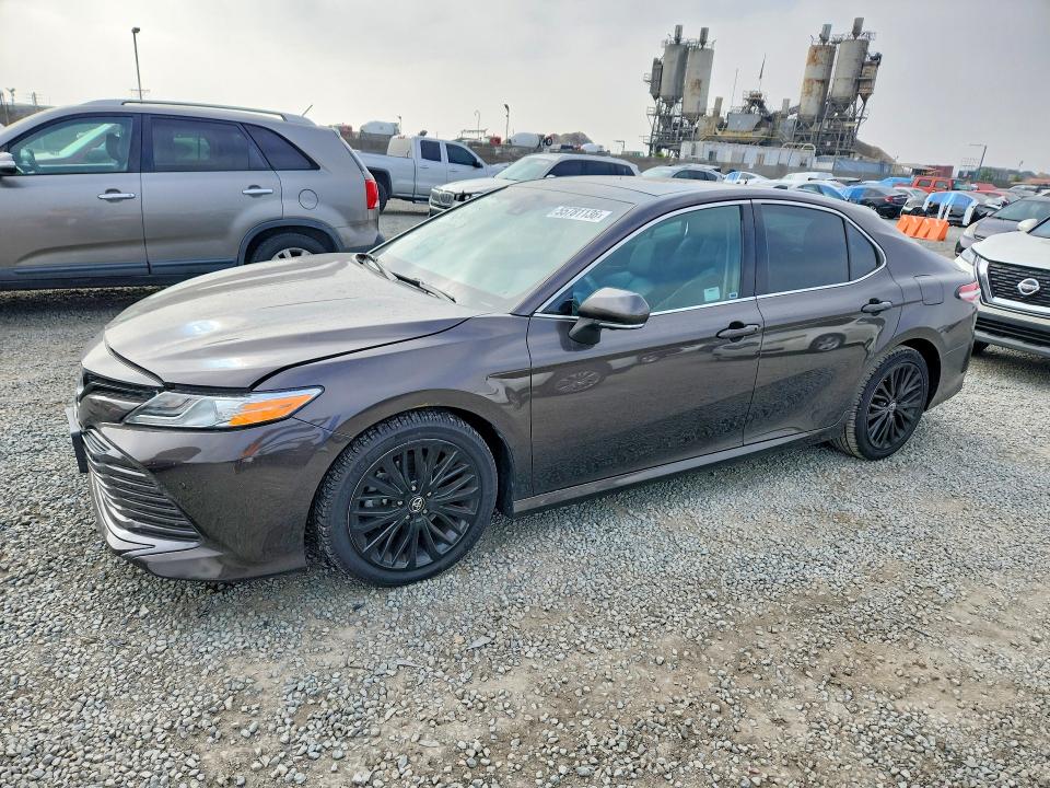 2018 Toyota Camry მანქანა იყიდება აუქციონზე, vin: 4T1BZ1HK6JU007941, აუქციონის ნომერი: 55781136