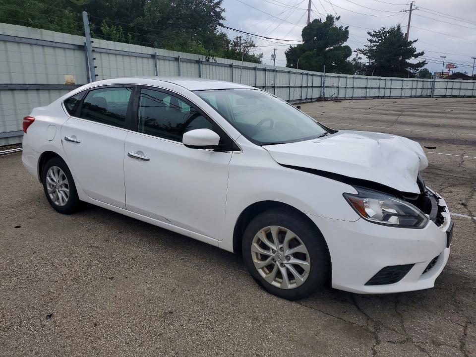 58294726 :رقم المزاد ، 3N1AB7AP1KY439075 vin ، 2019 Nissan Sentra مزاد بيع