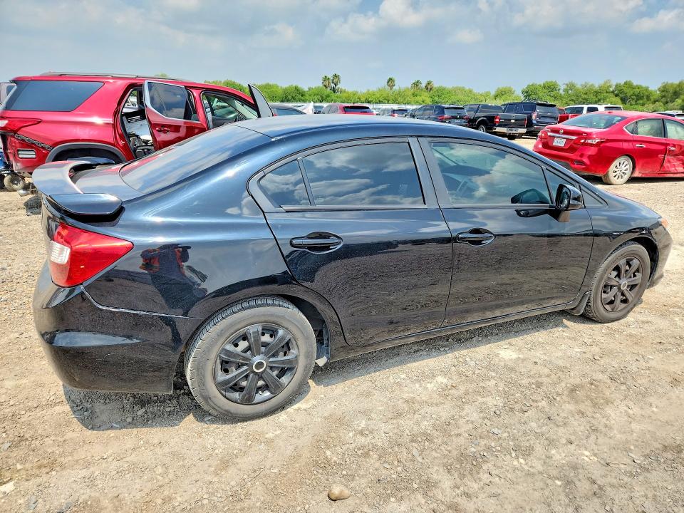 56000806 :رقم المزاد ، 19XFB2F57CE107738 vin ، 2012 Honda Civic مزاد بيع