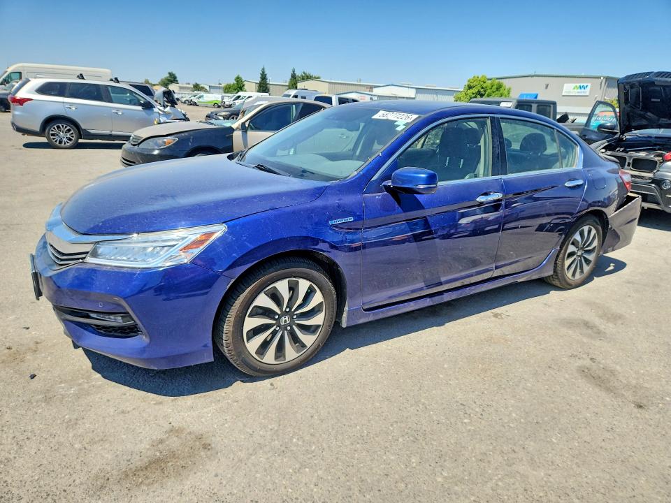 Продажа на аукционе авто 2017 Honda Accord, vin: JHMCR6F7XHC015933, номер лота: 58277226