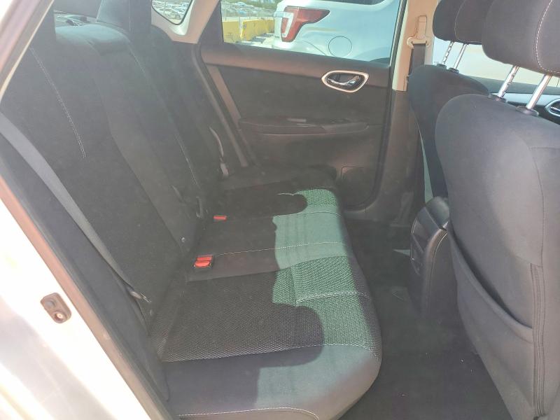 Продаж на аукціоні авто 2015 Nissan Sentra, vin: 3N1AB7APXFY348537, номер лоту: 58986076
