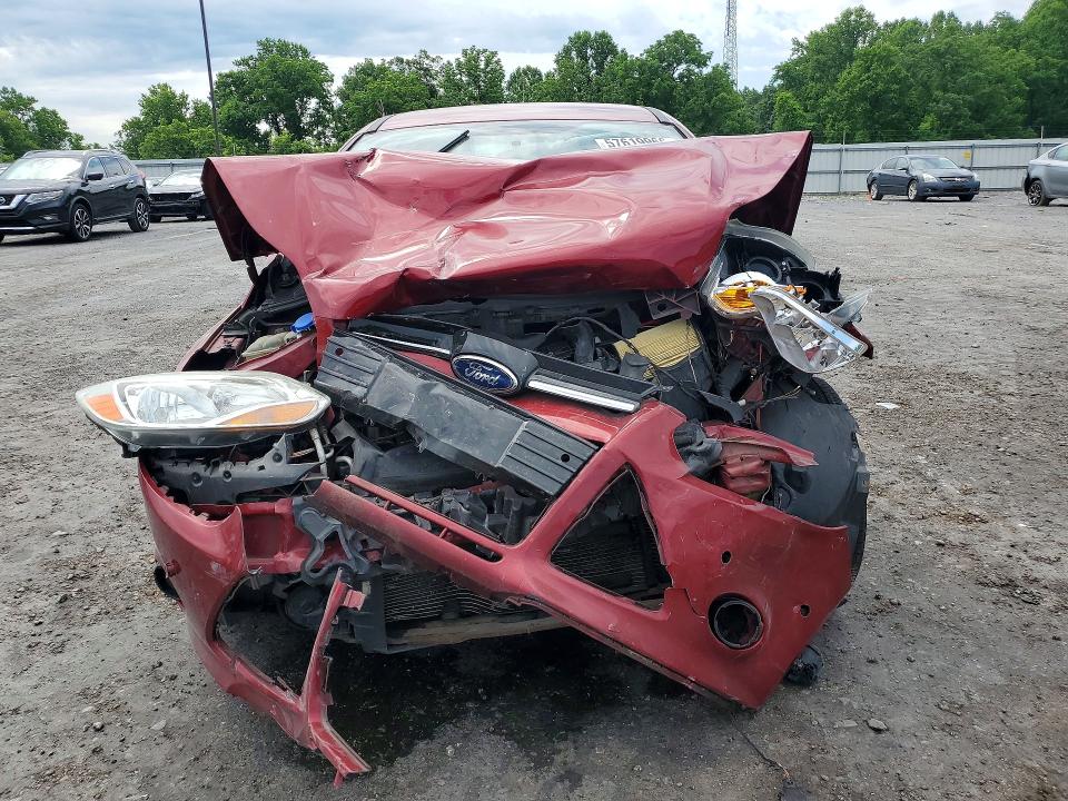 57619966 :رقم المزاد ، 1FADP3N23DL379577 vin ، 2013 Ford Focus مزاد بيع