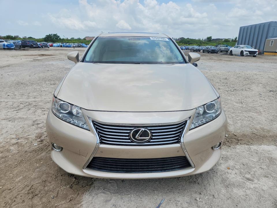 57697406 :رقم المزاد ، JTHBK1GG6D2020550 vin ، 2013 Lexus Es مزاد بيع