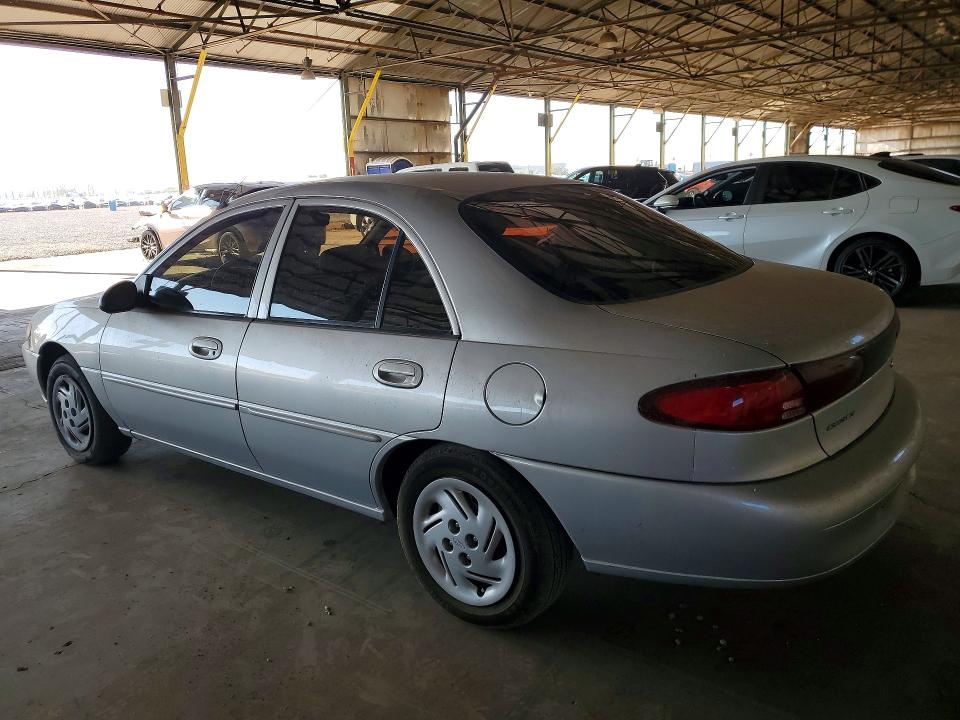55697126 :رقم المزاد ، 3FAFP13P12R158750 vin ، 2002 Ford Escort مزاد بيع