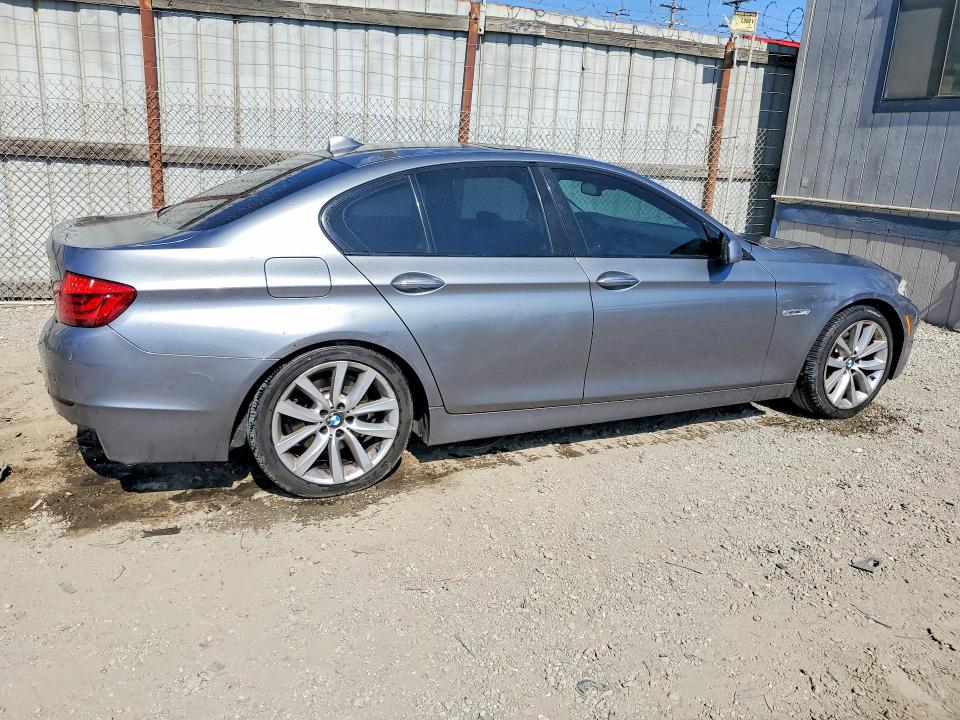 2011 Bmw 535 მანქანა იყიდება აუქციონზე, vin: WBAFR7C55BC804552, აუქციონის ნომერი: 58818966