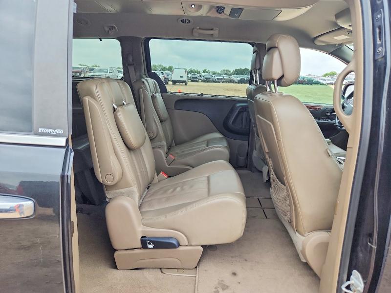 57839386 :رقم المزاد ، 2C4RC1CG6DR806014 vin ، 2013 Chrysler Town & Country مزاد بيع