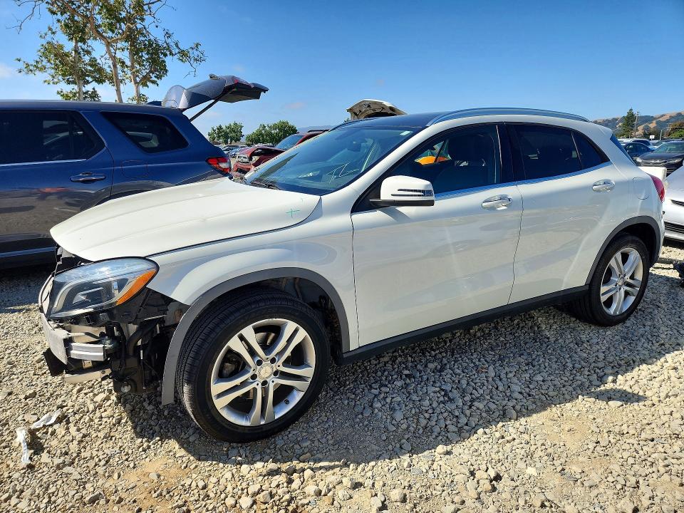 Продажа на аукционе авто 2015 Mercedes-benz Gla, vin: WDCTG4EB7FJ172999, номер лота: 55964006