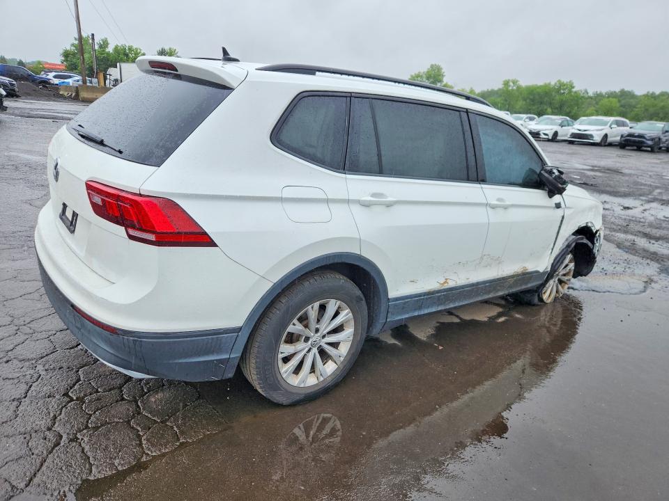 Продажа на аукционе авто 2020 Volkswagen Tiguan, vin: 3VV0B7AX3LM117301, номер лота: 58049096
