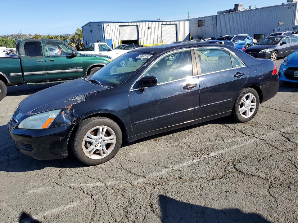 Продажа на аукционе авто 2006 Honda Accord, vin: 1HGCM55866A176603, номер лота: 53666186