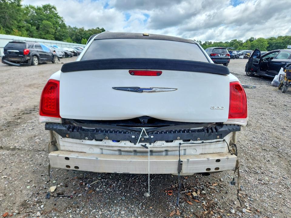 Продаж на аукціоні авто 2015 Chrysler 300, vin: 2C3CCAAG0FH930107, номер лоту: 58119846