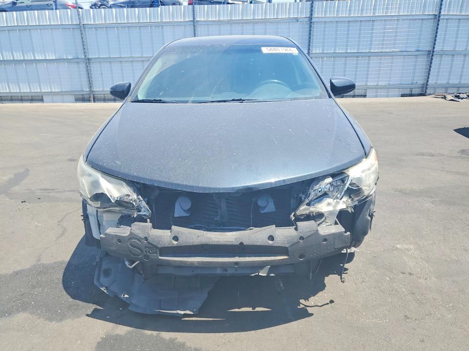 58801966 :رقم المزاد ، 4T1BF1FK9EU767959 vin ، 2014 Toyota Camry مزاد بيع