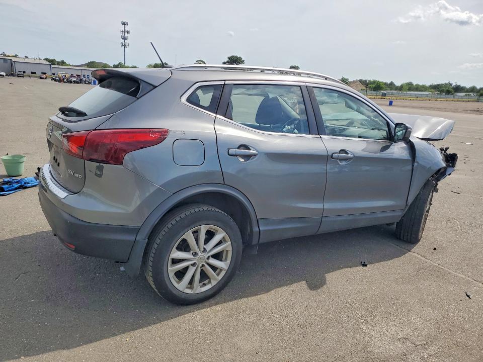 Продаж на аукціоні авто 2018 Nissan Rogue Sport, vin: JN1BJ1CR7JW209856, номер лоту: 57899586
