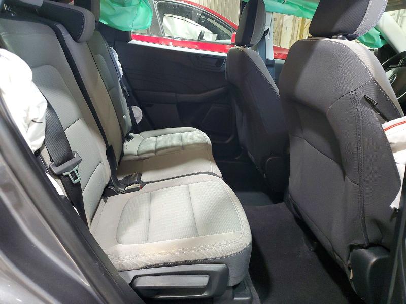 58480606 :رقم المزاد ، 1FMCU0F6XNUA36240 vin ، 2022 Ford Escape مزاد بيع