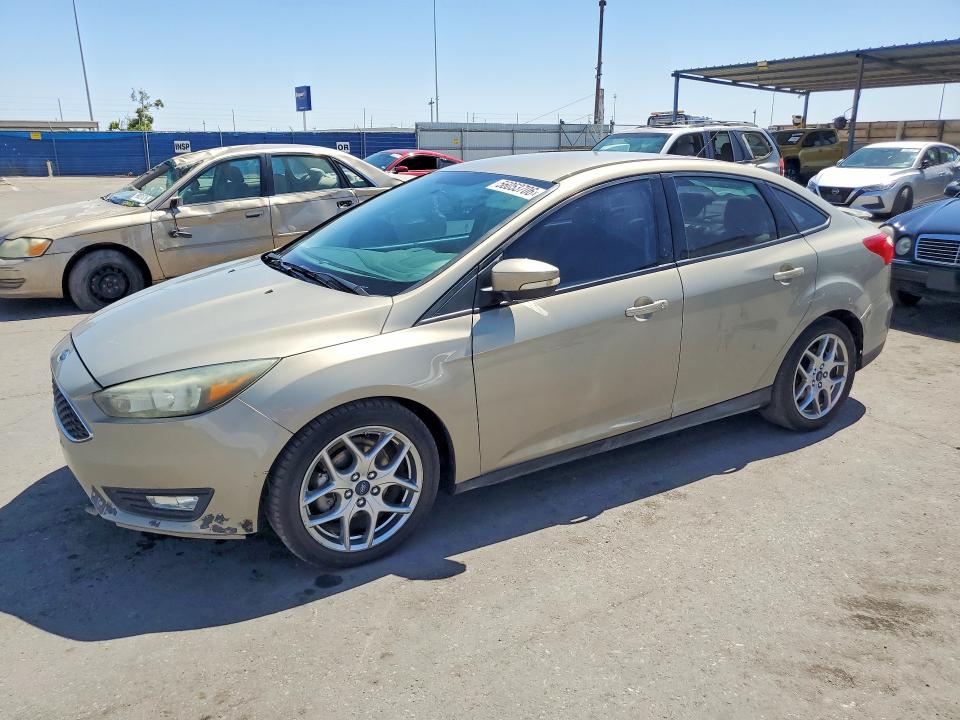 56053706 :رقم المزاد ، 1FADP3F26FL314188 vin ، 2015 Ford Focus مزاد بيع