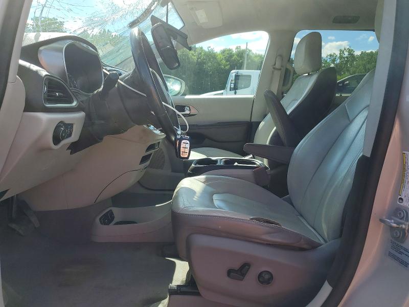 Продаж на аукціоні авто 2017 Chrysler Pacifica, vin: 2C4RC1BGXHR610651, номер лоту: 57331946
