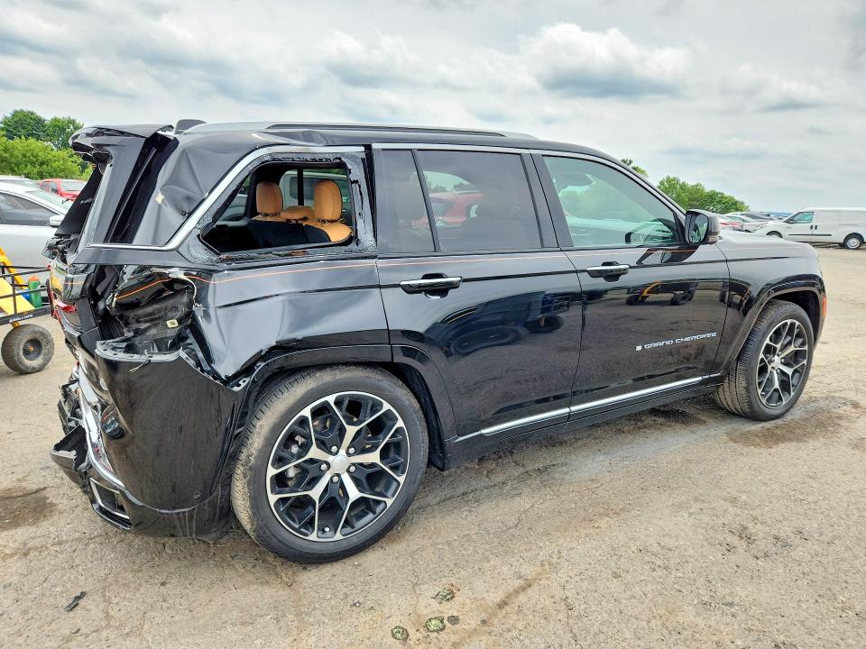 58976926 :رقم المزاد ، 1C4RJYE61N8725230 vin ، 2022 Jeep Grand Cherokee مزاد بيع