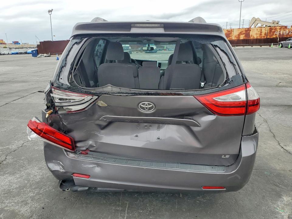Продаж на аукціоні авто 2017 Toyota Sienna, vin: 5TDKZ3DC9HS811227, номер лоту: 56841816
