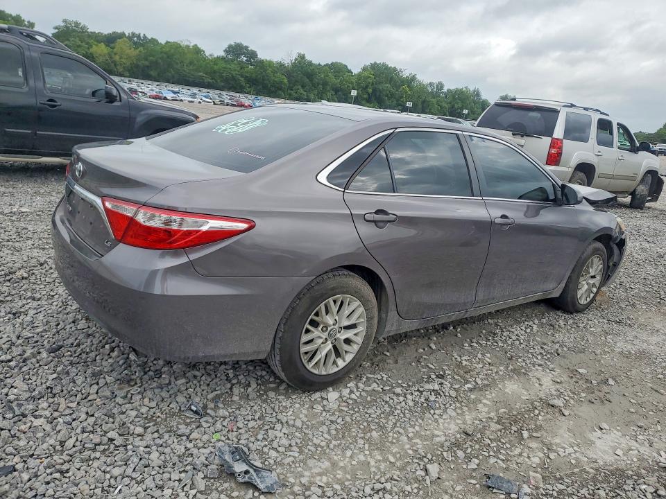2017 Toyota Camry მანქანა იყიდება აუქციონზე, vin: 4T1BF1FKXHU422671, აუქციონის ნომერი: 58206556