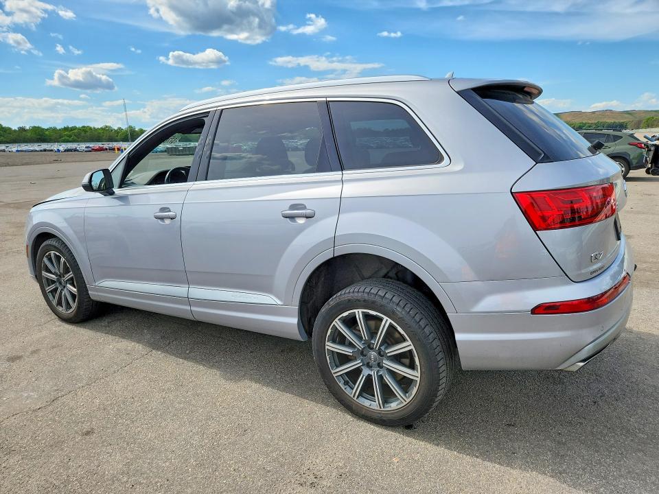 2018 Audi Q7 მანქანა იყიდება აუქციონზე, vin: WA1VAAF70JD002722, აუქციონის ნომერი: 57764256