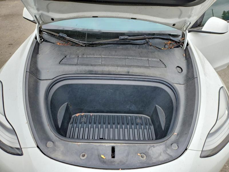 54956556 :رقم المزاد ، 5YJYGAEE6MF243747 vin ، 2021 Tesla Model Y مزاد بيع