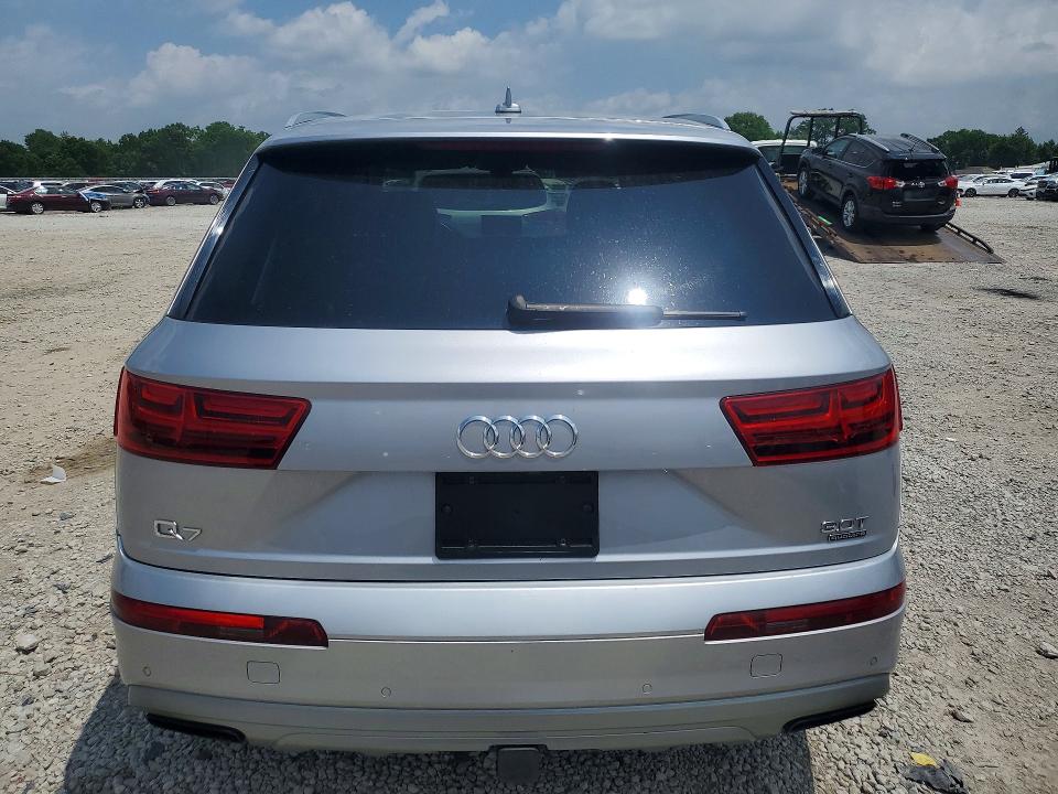 55878256 :رقم المزاد ، WA1LAAF74JD044995 vin ، 2018 Audi Q7 مزاد بيع