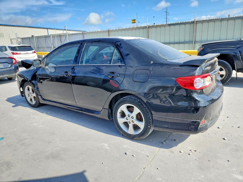 57008146 :رقم المزاد ، 2T1BU4EE8BC590062 vin ، 2011 Toyota Corolla مزاد بيع