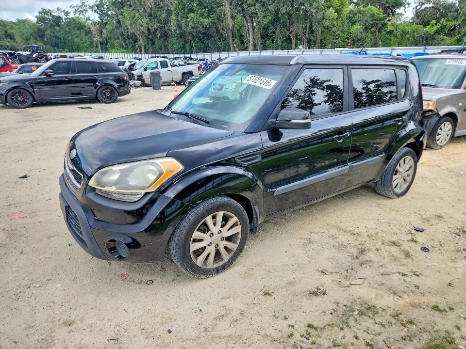 57521616 :رقم المزاد ، KNDJT2A63D7560845 vin ، 2013 Kia Soul مزاد بيع