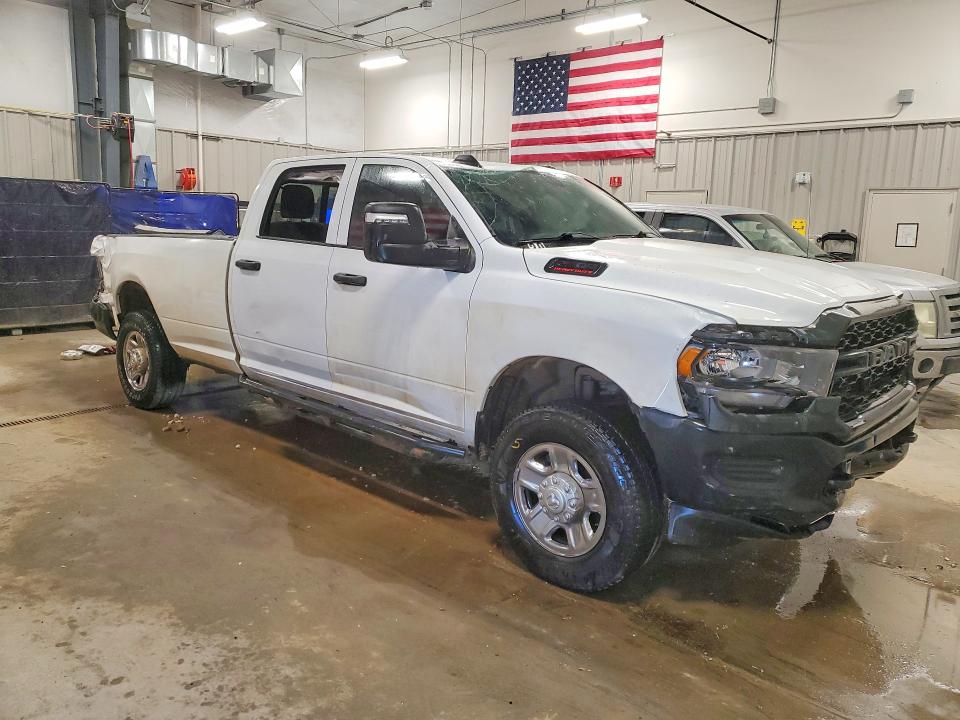 57725906 :رقم المزاد ، 3C6UR5HJ5RG356929 vin ، 2024 Ram 2500 مزاد بيع