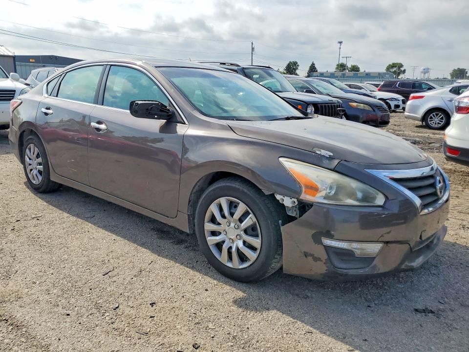 2014 Nissan Altima მანქანა იყიდება აუქციონზე, vin: 1N4AL3AP2EC140278, აუქციონის ნომერი: 59094786