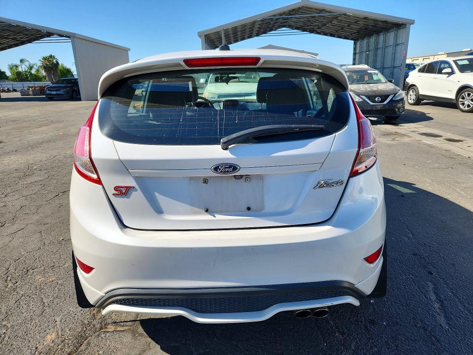 56459336 :رقم المزاد ، 3FADP4GX5KM116193 vin ، 2019 Ford Fiesta مزاد بيع