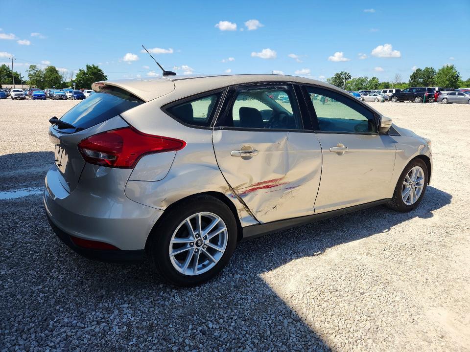 57488396 :رقم المزاد ، 1FADP3K21HL318335 vin ، 2017 Ford Focus مزاد بيع