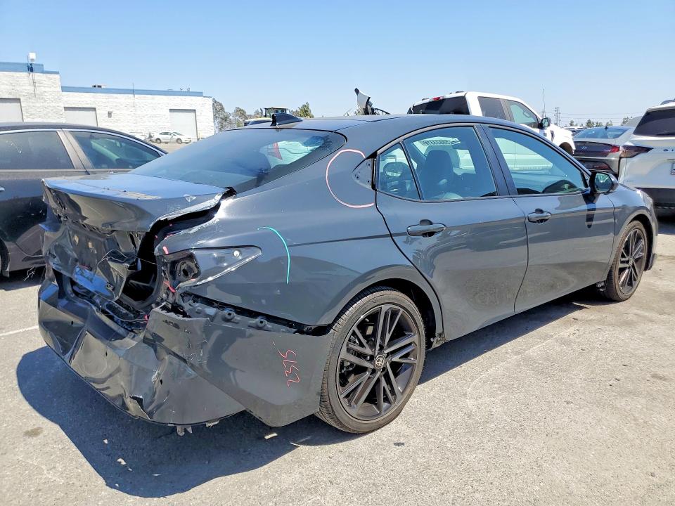 2025 Toyota Camry მანქანა იყიდება აუქციონზე, vin: 4T1DAACK3SU586198, აუქციონის ნომერი: 58823316