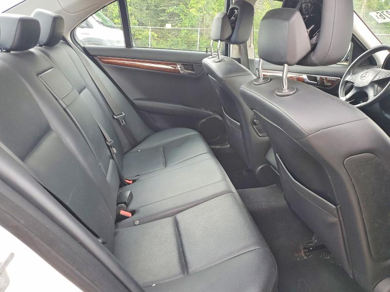 57641276 :رقم المزاد ، WDDGF81X79F198129 vin ، 2009 Mercedes-benz C مزاد بيع