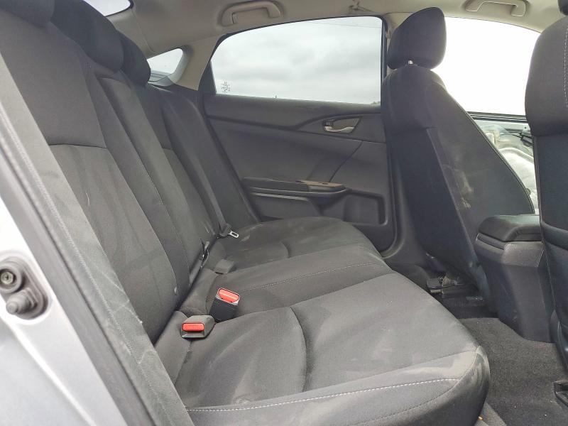 57957336 :رقم المزاد ، 2HGFC2F7XJH577893 vin ، 2018 Honda Civic مزاد بيع