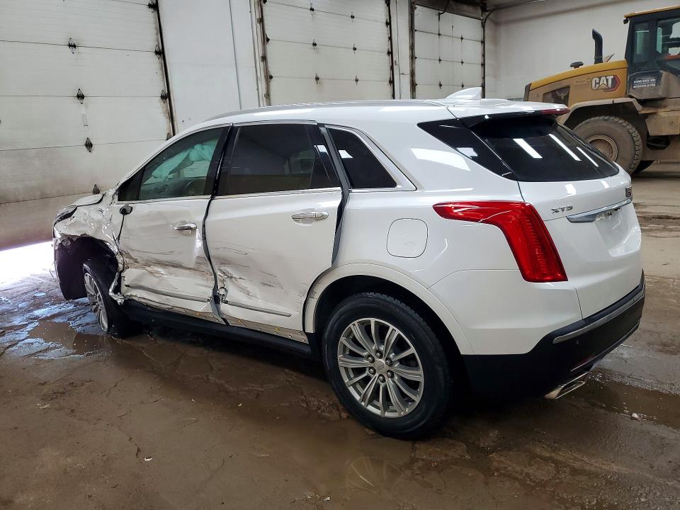 56458206 :رقم المزاد ، 1GYKNDRS5HZ324827 vin ، 2017 Cadillac Xt5 مزاد بيع