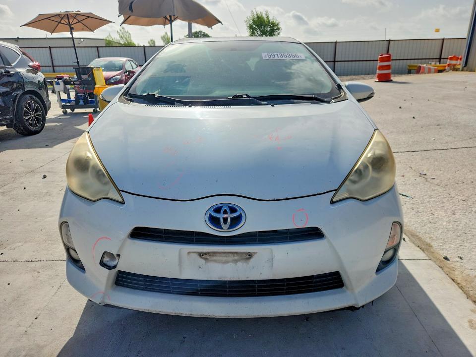 Продажа на аукционе авто 2012 Toyota Prius C, vin: JTDKDTB3XC1500106, номер лота: 59135356