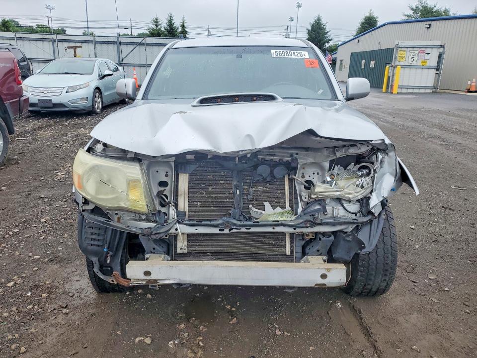 56989426 :رقم المزاد ، 5TEUU42N85Z116267 vin ، 2005 Toyota Tacoma مزاد بيع