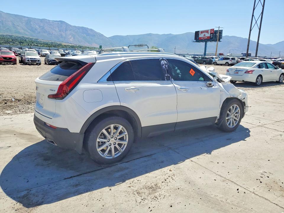 Продажа на аукционе авто 2022 Cadillac Xt4, vin: 1GYFZBR40NF128304, номер лота: 55843876