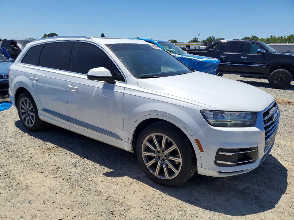 56367306 :رقم المزاد ، WA1LAAF70JD016384 vin ، 2018 Audi Q7 مزاد بيع