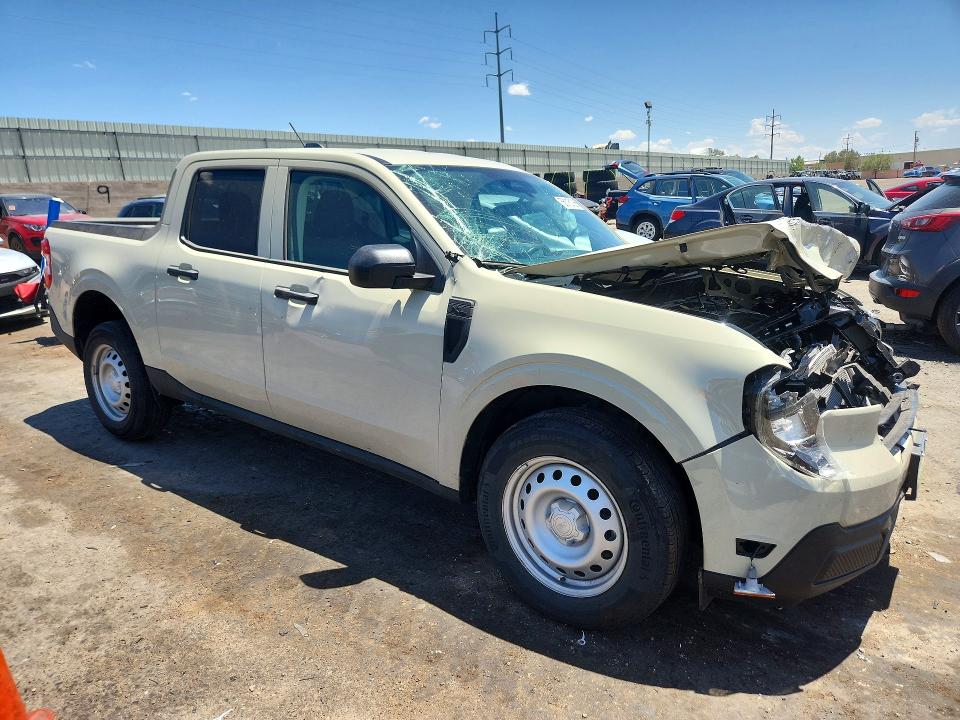 56115106 :رقم المزاد ، 3FTTW8BA8SRB77592 vin ، 2025 Ford Maverick مزاد بيع