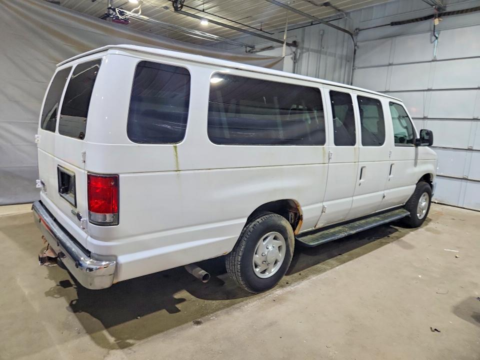 58546626 :رقم المزاد ، 1FBSS3BL0DDA94394 vin ، 2013 Ford Econoline مزاد بيع